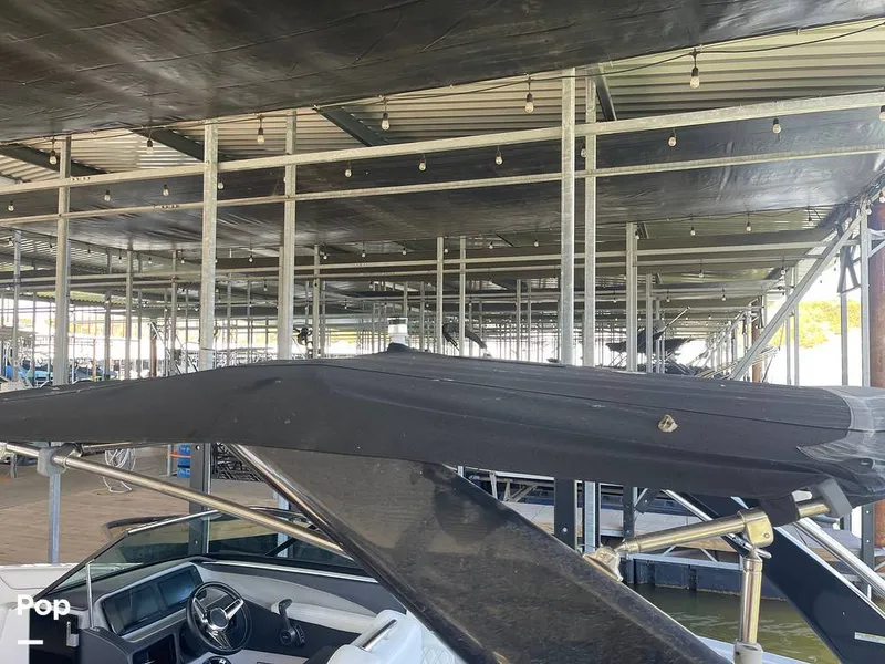 Slide: The Image of Clean, Tight Bimini - 16287435