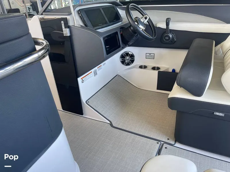 Slide: The Image of Captains Chair W Bolster Seat - 16287363