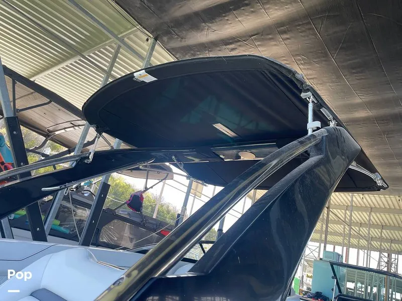 Slide: The Image of Regal LS6 2022 - 16287333