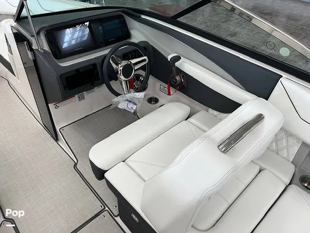 Slide: The Image of Regal LS6 2022 - 16278603