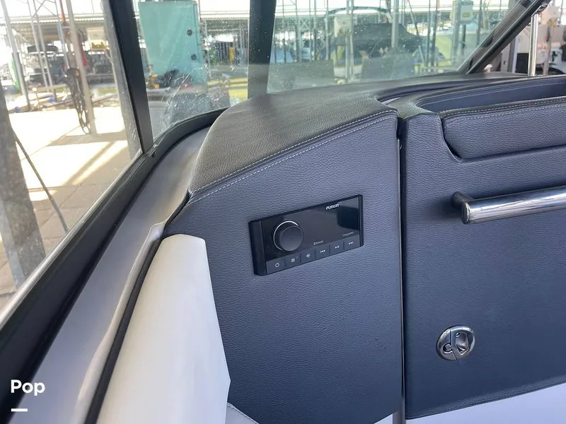 Slide: The Image of Regal LS6 2022 - 16287364