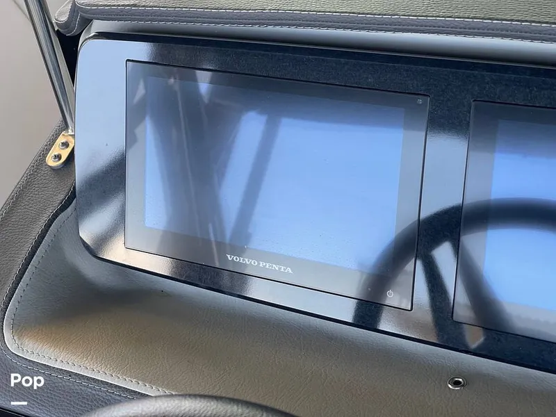 Slide: The Image of Regal LS6 2022 - 16287413