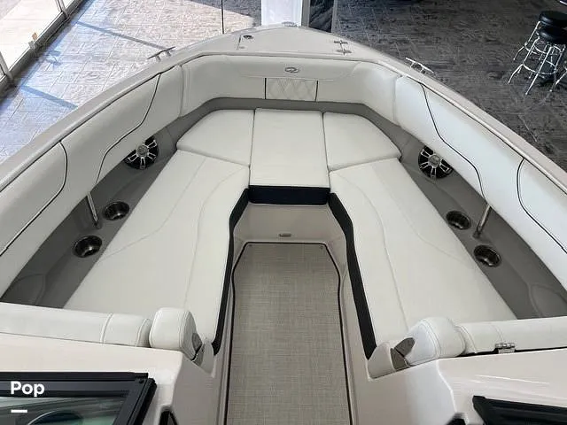 Slide: The Image of Regal LS6 2022 - 16278605