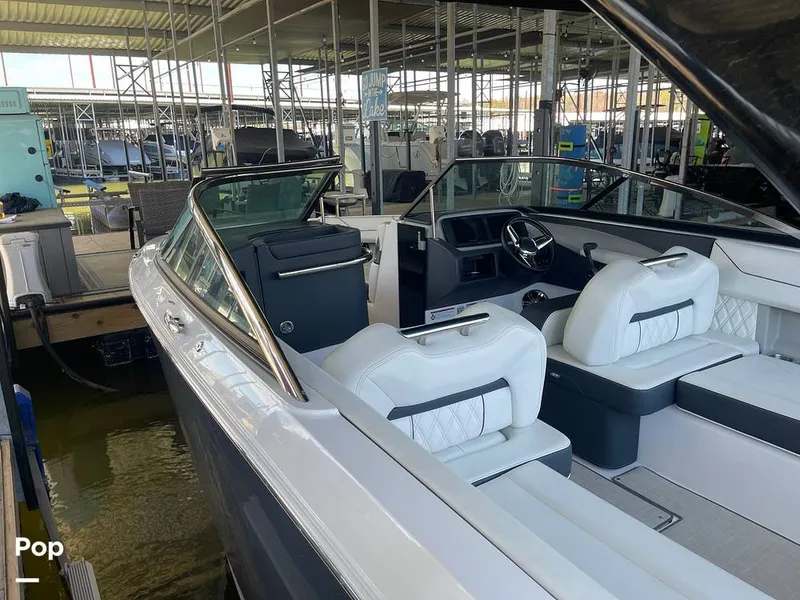 Slide: The Image of Regal LS6 2022 - 16287434