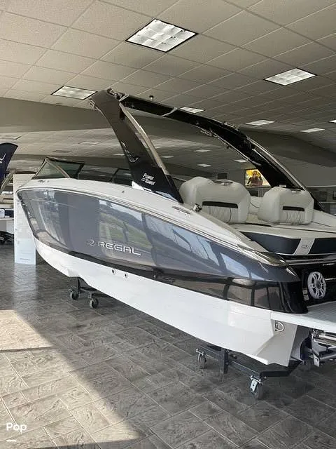 Slide: The Image of Regal LS6 2022 - 16278606