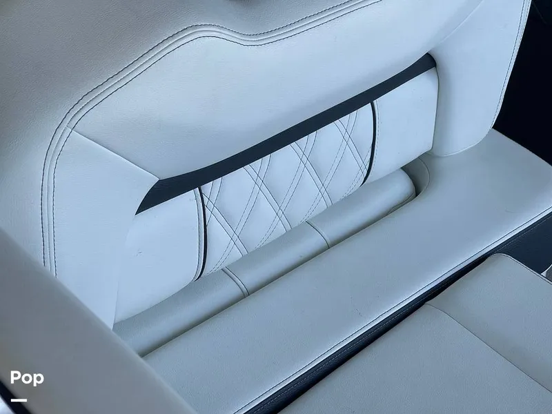 Slide: The Image of Regal LS6 2022 - 16287449