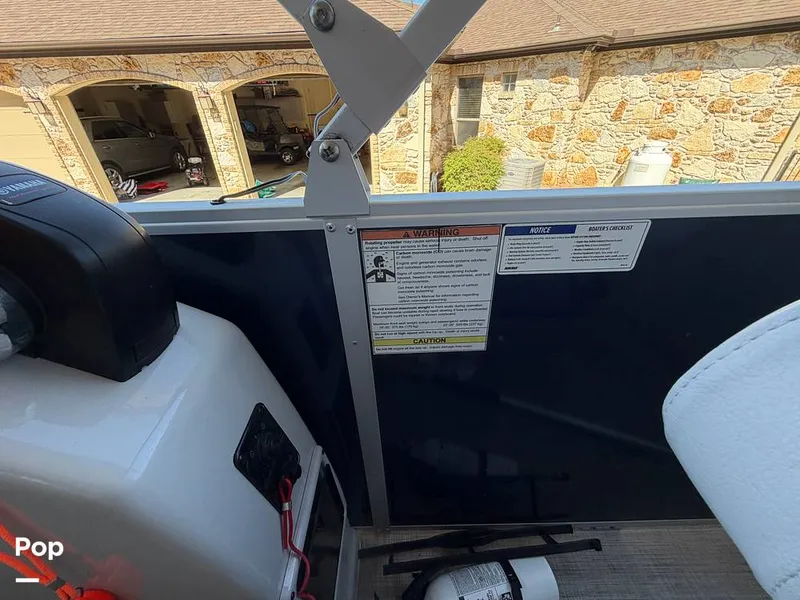 Slide: The Image of G3 Suncatcher X24SS 2020 - 16299622