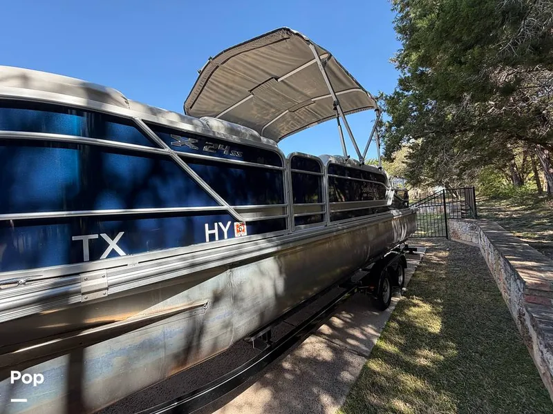 Slide: The Image of G3 Suncatcher X24SS 2020 - 16299637