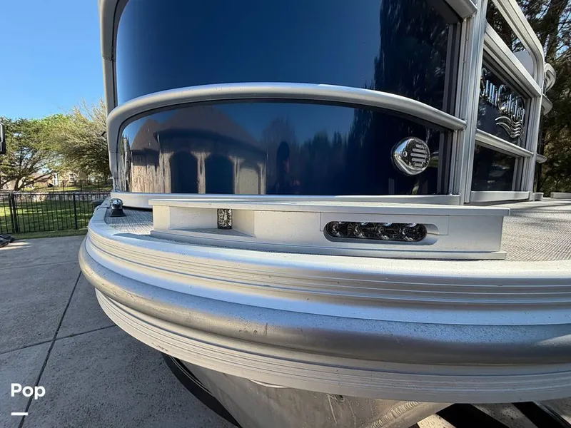 Slide: The Image of G3 Suncatcher X24SS 2020 - 16299652