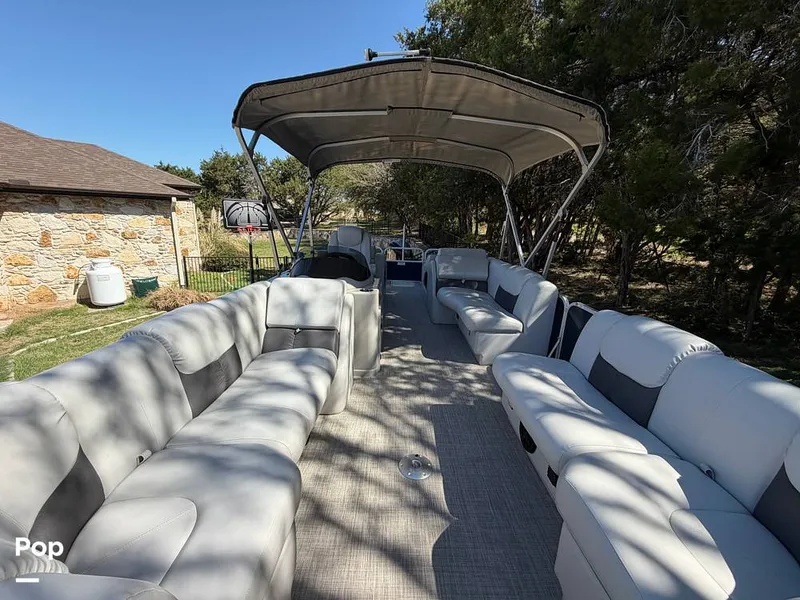 Slide: The Image of G3 Suncatcher X24SS 2020 - 16299601