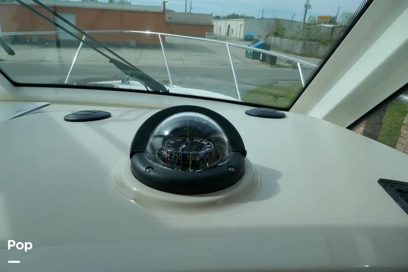 Slide: The Image of Boston Whaler 315 ConQuest 2018 - 16289288