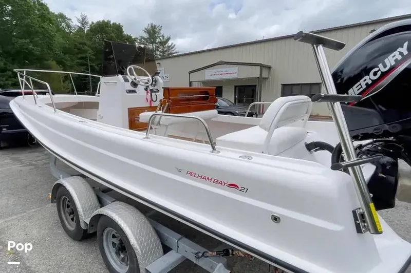 Slide: The Image of Metan Marine Classic Collection Pelham Bay 21-Special Edition 2026 - 16291739