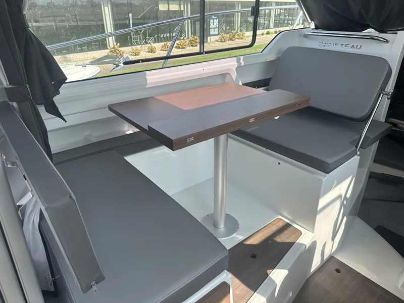 Slide: The Image of Beneteau 8 OB 2024 - 10