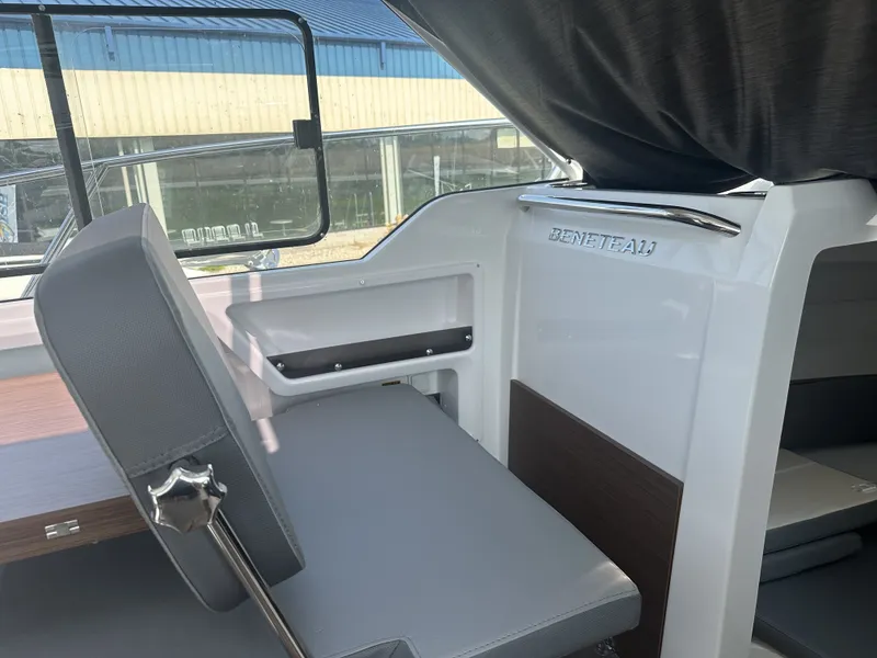 Slide: The Image of Beneteau 8 OB 2024 - 11