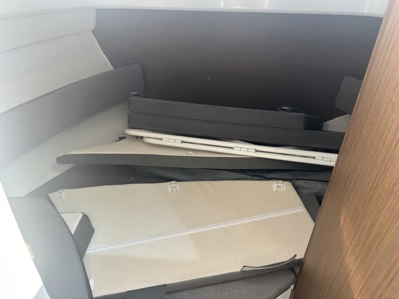 Slide: The Image of Beneteau 8 OB 2024 - 14