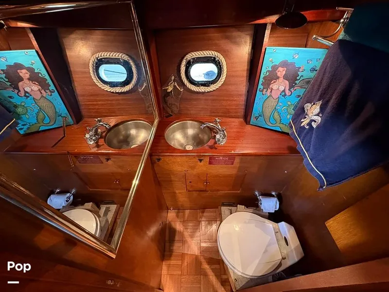 Slide: The Image of Owens Flagship 31 1956 - 16311508