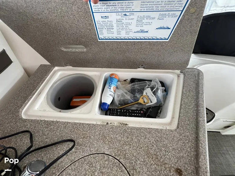 Slide: The Image of Rinker 370 2008 - 16319170