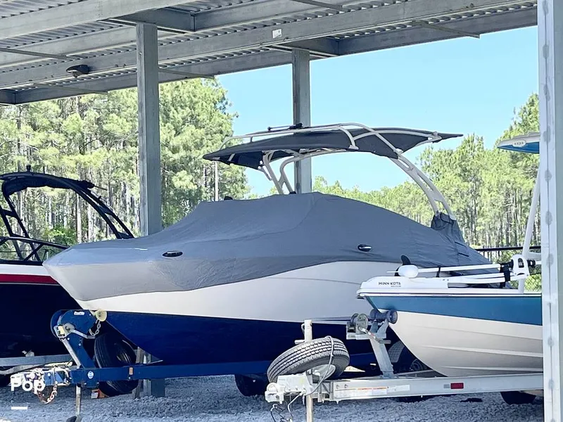 Slide: The Image of Cover - Storage - 16348584