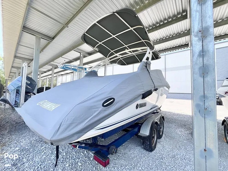 Slide: The Image of Cover - Storage - 16348516