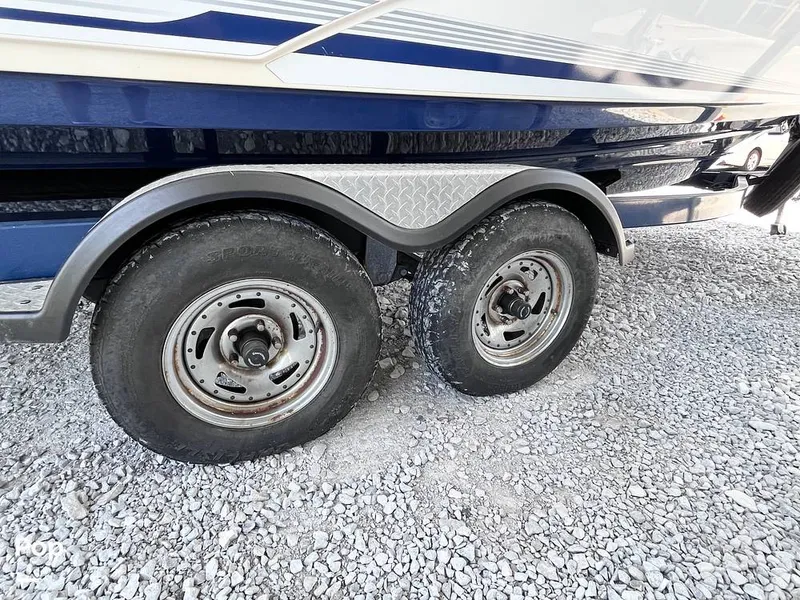 Slide: The Image of Yamaha 242 Limited S E-Series 2017 - 16348530