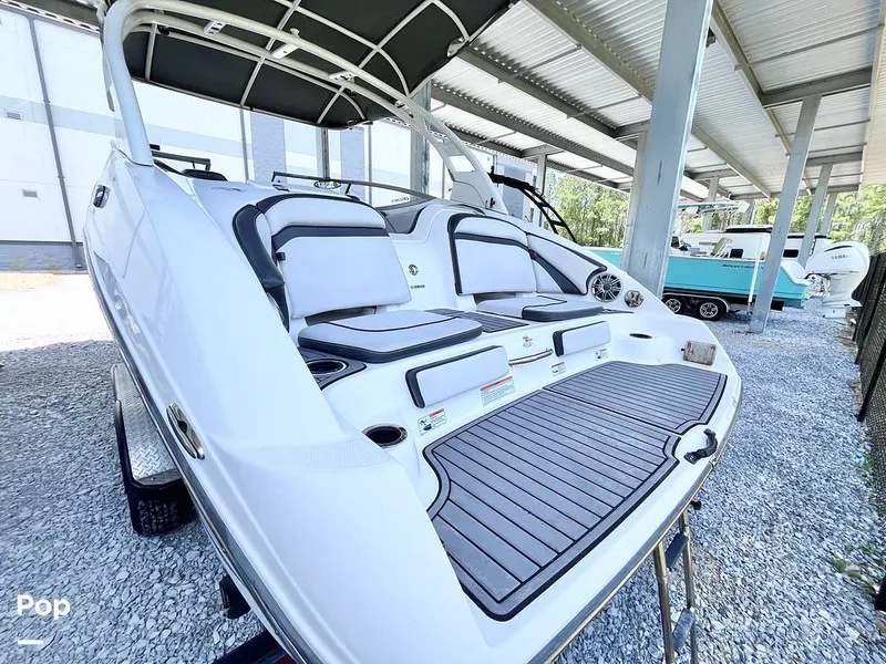 Slide: The Image of Transom Seating - 16348535