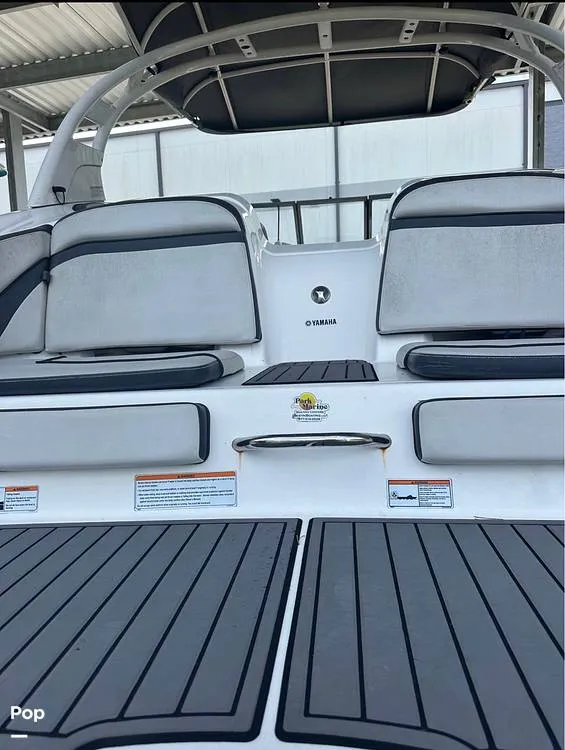 Slide: The Image of Yamaha E series 242 2017 - 16283551