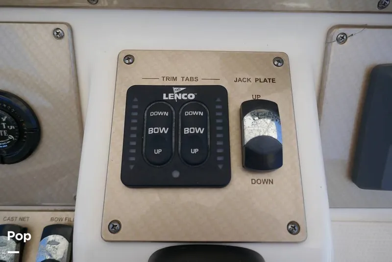 Slide: The Image of Shearwater 27 LTZ Limited Edition 2016 - 16299195