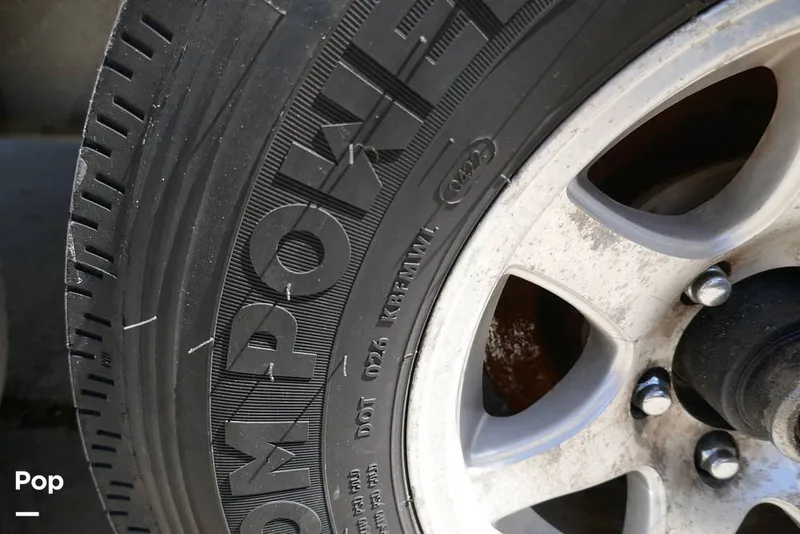 Slide: The Image of Shearwater 27 LTZ Limited Edition 2016 - 16299244