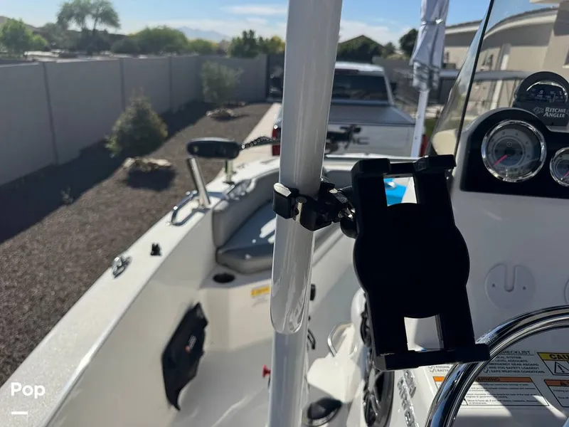 Slide: The Image of NauticStar 191 Hybrid 2022 - 16297831