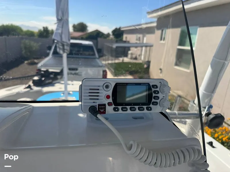 Slide: The Image of NauticStar 191 Hybrid 2022 - 16297834