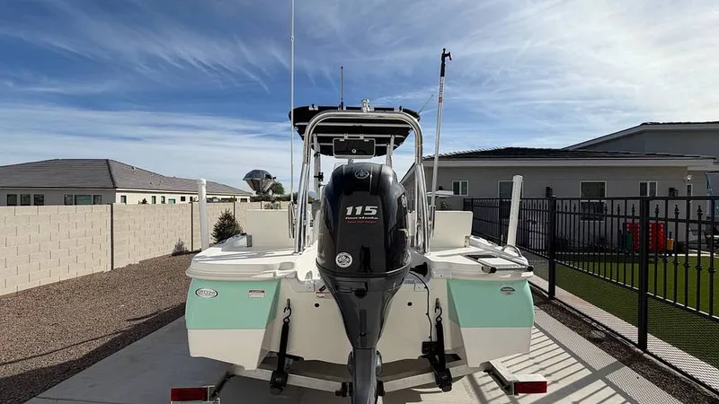 Slide: The Image of NauticStar 191 Hybrid 2022 - 16285866