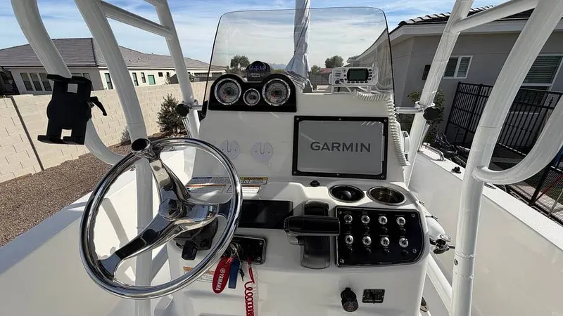 Slide: The Image of NauticStar 191 Hybrid 2022 - 16285868