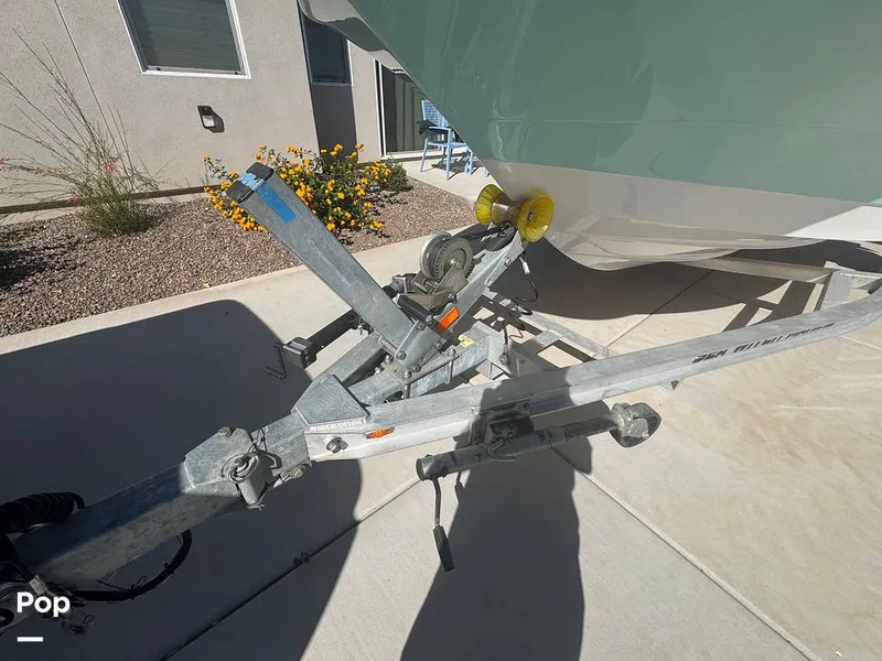 Slide: The Image of NauticStar 191 Hybrid 2022 - 16297862