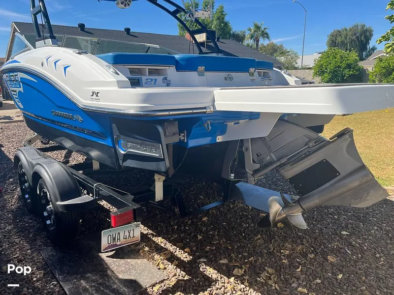 Slide: The Image of Chaparral Surf H20 2019 - 16286479