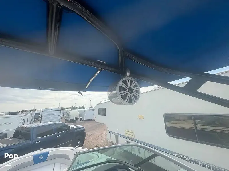 Slide: The Image of Chaparral Surf H20 2019 - 16289393