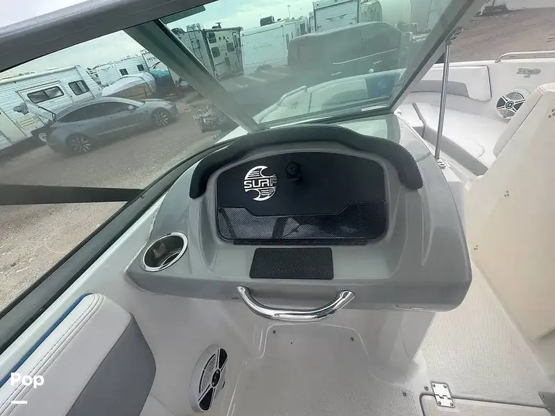 Slide: The Image of Chaparral Surf H20 2019 - 16289399