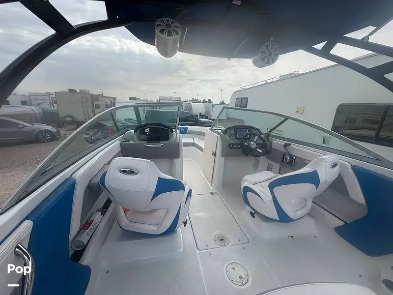 Slide: The Image of Chaparral Surf H20 2019 - 16289409