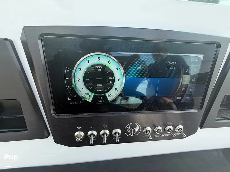 Slide: The Image of Scarab 255 Open 2020 - 16313061