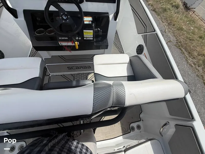 Slide: The Image of Scarab 255 Open 2020 - 16313032