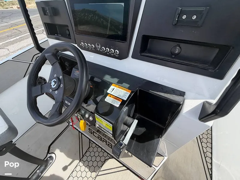 Slide: The Image of Scarab 255 Open 2020 - 16313026