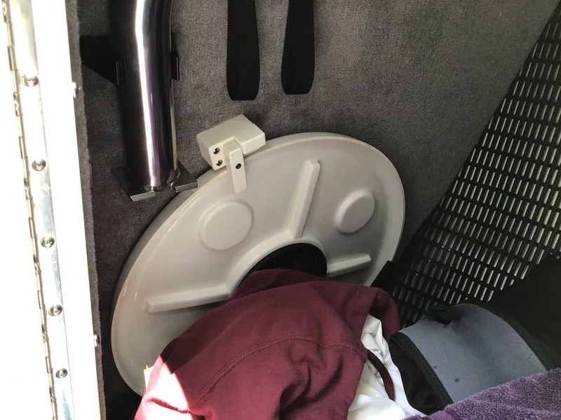 Slide: The Image of Monterey SS 275 2023 - 16334053