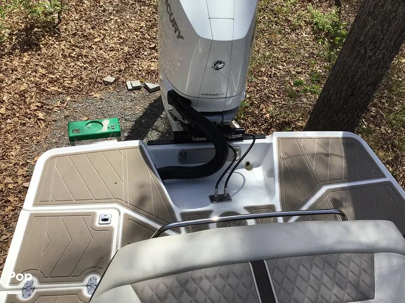 Slide: The Image of Monterey SS 275 2023 - 16334075