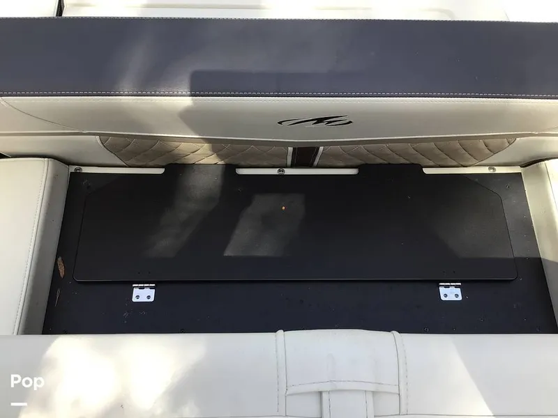 Slide: The Image of Monterey SS 275 2023 - 16334079