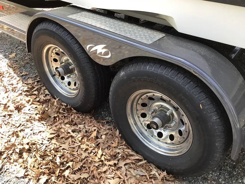 Slide: The Image of Monterey SS 275 2023 - 16334096