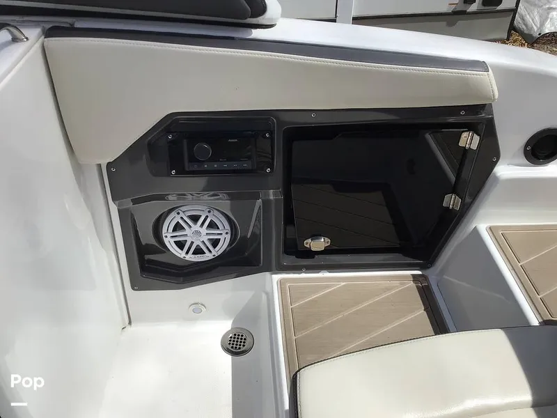 Slide: The Image of Monterey SS 275 2023 - 16333974