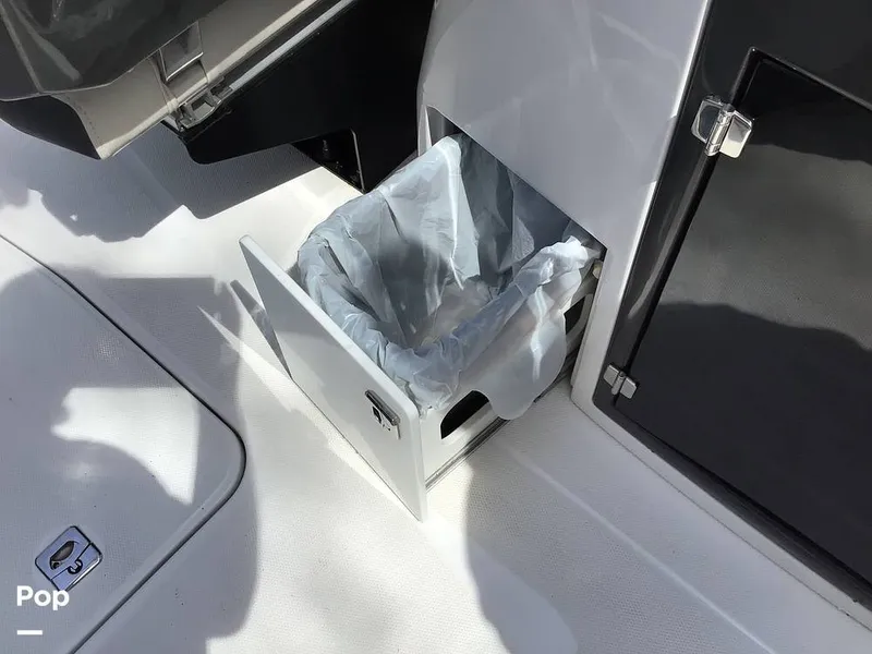 Slide: The Image of Monterey SS 275 2023 - 16333979