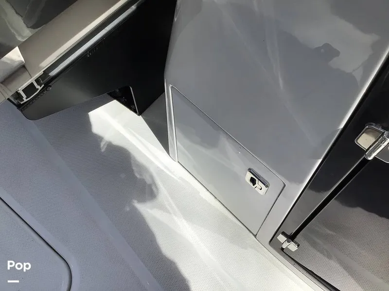 Slide: The Image of Monterey SS 275 2023 - 16333980