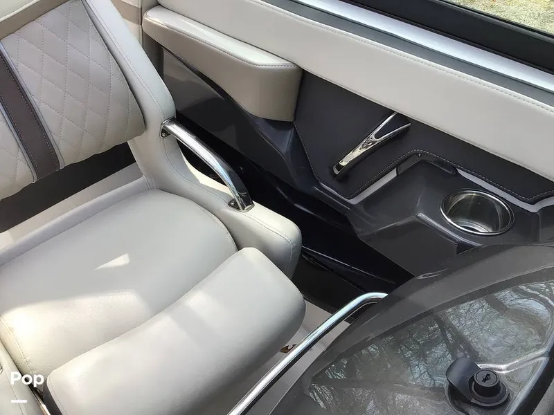 Slide: The Image of Monterey SS 275 2023 - 16334016