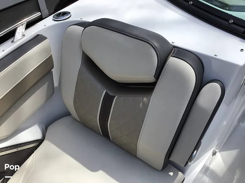 Slide: The Image of Monterey SS 275 2023 - 16334027