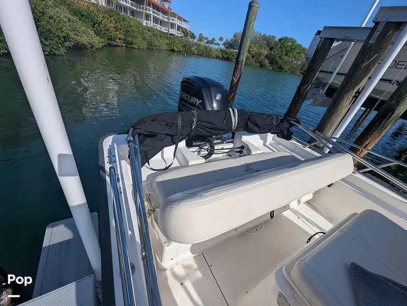 Slide: The Image of Boston Whaler 170 Montauk 2020 - 16318405